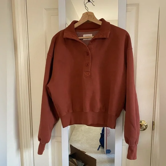 Aritzia Rust Sweater - Picture 1 of 4